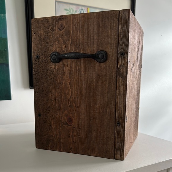 Rustic Primitive Wooden Storage Box with Black Metal Handles - Picture 1 of 8